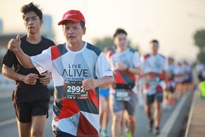 BIB: 2992, 128
                            <button type="button" onclick="openModal(6472782)" class="btn btn-primary btn-sm float-right btn-popup" data-toggle="modal" data-target=".modal-high-quality">
                        <i class="fas fa-shopping-cart"></i> Add to Cart
                    </button>
                                            <button type="button" onclick="isThisMe(6472782, true)" class="btn btn-success btn-sm float-right btn-popup btn-isme hidden" data-toggle="tooltip" data-placement="bottom" title="นี่คือรูปของคุณใช่ไหม คลิกที่นี่เพื่อเอาเข้าอัลบั้ม">
                        <i class="fas fa-plus"></i> Add to album
                    </button>
                    <button type="button" onclick="isThisMe(6472782, false)" class="btn btn-warning btn-sm float-right btn-popup btn-isnotme hidden">
                        <i class="fas fa-ban"></i> Remove from album
                    </button>