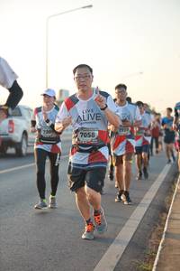 BIB: 730, 7739, 7058
                            <button type="button" onclick="openModal(6473130)" class="btn btn-primary btn-sm float-right btn-popup" data-toggle="modal" data-target=".modal-high-quality">
                        <i class="fas fa-shopping-cart"></i> Add to Cart
                    </button>
                                            <button type="button" onclick="isThisMe(6473130, true)" class="btn btn-success btn-sm float-right btn-popup btn-isme hidden" data-toggle="tooltip" data-placement="bottom" title="นี่คือรูปของคุณใช่ไหม คลิกที่นี่เพื่อเอาเข้าอัลบั้ม">
                        <i class="fas fa-plus"></i> Add to album
                    </button>
                    <button type="button" onclick="isThisMe(6473130, false)" class="btn btn-warning btn-sm float-right btn-popup btn-isnotme hidden">
                        <i class="fas fa-ban"></i> Remove from album
                    </button>