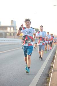 BIB: 2021
                            <button type="button" onclick="openModal(6472672)" class="btn btn-primary btn-sm float-right btn-popup" data-toggle="modal" data-target=".modal-high-quality">
                        <i class="fas fa-shopping-cart"></i> Add to Cart
                    </button>
                                            <button type="button" onclick="isThisMe(6472672, true)" class="btn btn-success btn-sm float-right btn-popup btn-isme hidden" data-toggle="tooltip" data-placement="bottom" title="นี่คือรูปของคุณใช่ไหม คลิกที่นี่เพื่อเอาเข้าอัลบั้ม">
                        <i class="fas fa-plus"></i> Add to album
                    </button>
                    <button type="button" onclick="isThisMe(6472672, false)" class="btn btn-warning btn-sm float-right btn-popup btn-isnotme hidden">
                        <i class="fas fa-ban"></i> Remove from album
                    </button>