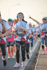 BIB: 6105, 6540, 6025
                            <button type="button" onclick="openModal(6472874)" class="btn btn-primary btn-sm float-right btn-popup" data-toggle="modal" data-target=".modal-high-quality">
                        <i class="fas fa-shopping-cart"></i> Add to Cart
                    </button>
                                            <button type="button" onclick="isThisMe(6472874, true)" class="btn btn-success btn-sm float-right btn-popup btn-isme hidden" data-toggle="tooltip" data-placement="bottom" title="นี่คือรูปของคุณใช่ไหม คลิกที่นี่เพื่อเอาเข้าอัลบั้ม">
                        <i class="fas fa-plus"></i> Add to album
                    </button>
                    <button type="button" onclick="isThisMe(6472874, false)" class="btn btn-warning btn-sm float-right btn-popup btn-isnotme hidden">
                        <i class="fas fa-ban"></i> Remove from album
                    </button>