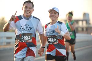 BIB: 3653, 3836, 128
                            <button type="button" onclick="openModal(6472796)" class="btn btn-primary btn-sm float-right btn-popup" data-toggle="modal" data-target=".modal-high-quality">
                        <i class="fas fa-shopping-cart"></i> Add to Cart
                    </button>
                                            <button type="button" onclick="isThisMe(6472796, true)" class="btn btn-success btn-sm float-right btn-popup btn-isme hidden" data-toggle="tooltip" data-placement="bottom" title="นี่คือรูปของคุณใช่ไหม คลิกที่นี่เพื่อเอาเข้าอัลบั้ม">
                        <i class="fas fa-plus"></i> Add to album
                    </button>
                    <button type="button" onclick="isThisMe(6472796, false)" class="btn btn-warning btn-sm float-right btn-popup btn-isnotme hidden">
                        <i class="fas fa-ban"></i> Remove from album
                    </button>