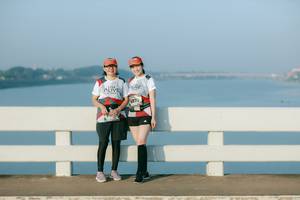 BIB: 697
                            <button type="button" onclick="openModal(6475098)" class="btn btn-primary btn-sm float-right btn-popup" data-toggle="modal" data-target=".modal-high-quality">
                        <i class="fas fa-shopping-cart"></i> Add to Cart
                    </button>
                                            <button type="button" onclick="isThisMe(6475098, true)" class="btn btn-success btn-sm float-right btn-popup btn-isme hidden" data-toggle="tooltip" data-placement="bottom" title="นี่คือรูปของคุณใช่ไหม คลิกที่นี่เพื่อเอาเข้าอัลบั้ม">
                        <i class="fas fa-plus"></i> Add to album
                    </button>
                    <button type="button" onclick="isThisMe(6475098, false)" class="btn btn-warning btn-sm float-right btn-popup btn-isnotme hidden">
                        <i class="fas fa-ban"></i> Remove from album
                    </button>