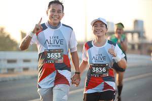 BIB: 3653, 128, 3836
                            <button type="button" onclick="openModal(6472795)" class="btn btn-primary btn-sm float-right btn-popup" data-toggle="modal" data-target=".modal-high-quality">
                        <i class="fas fa-shopping-cart"></i> Add to Cart
                    </button>
                                            <button type="button" onclick="isThisMe(6472795, true)" class="btn btn-success btn-sm float-right btn-popup btn-isme hidden" data-toggle="tooltip" data-placement="bottom" title="นี่คือรูปของคุณใช่ไหม คลิกที่นี่เพื่อเอาเข้าอัลบั้ม">
                        <i class="fas fa-plus"></i> Add to album
                    </button>
                    <button type="button" onclick="isThisMe(6472795, false)" class="btn btn-warning btn-sm float-right btn-popup btn-isnotme hidden">
                        <i class="fas fa-ban"></i> Remove from album
                    </button>