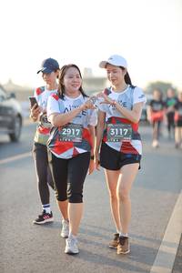 BIB: 3117, 2917, 123
                            <button type="button" onclick="openModal(6474165)" class="btn btn-primary btn-sm float-right btn-popup" data-toggle="modal" data-target=".modal-high-quality">
                        <i class="fas fa-shopping-cart"></i> Add to Cart
                    </button>
                                            <button type="button" onclick="isThisMe(6474165, true)" class="btn btn-success btn-sm float-right btn-popup btn-isme hidden" data-toggle="tooltip" data-placement="bottom" title="นี่คือรูปของคุณใช่ไหม คลิกที่นี่เพื่อเอาเข้าอัลบั้ม">
                        <i class="fas fa-plus"></i> Add to album
                    </button>
                    <button type="button" onclick="isThisMe(6474165, false)" class="btn btn-warning btn-sm float-right btn-popup btn-isnotme hidden">
                        <i class="fas fa-ban"></i> Remove from album
                    </button>