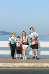 BIB: 7694, 7868, 106
                            <button type="button" onclick="openModal(6475221)" class="btn btn-primary btn-sm float-right btn-popup" data-toggle="modal" data-target=".modal-high-quality">
                        <i class="fas fa-shopping-cart"></i> Add to Cart
                    </button>
                                            <button type="button" onclick="isThisMe(6475221, true)" class="btn btn-success btn-sm float-right btn-popup btn-isme hidden" data-toggle="tooltip" data-placement="bottom" title="นี่คือรูปของคุณใช่ไหม คลิกที่นี่เพื่อเอาเข้าอัลบั้ม">
                        <i class="fas fa-plus"></i> Add to album
                    </button>
                    <button type="button" onclick="isThisMe(6475221, false)" class="btn btn-warning btn-sm float-right btn-popup btn-isnotme hidden">
                        <i class="fas fa-ban"></i> Remove from album
                    </button>