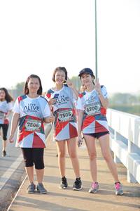 BIB: 6700, 7505, 7506
                            <button type="button" onclick="openModal(6474758)" class="btn btn-primary btn-sm float-right btn-popup" data-toggle="modal" data-target=".modal-high-quality">
                        <i class="fas fa-shopping-cart"></i> Add to Cart
                    </button>
                                            <button type="button" onclick="isThisMe(6474758, true)" class="btn btn-success btn-sm float-right btn-popup btn-isme hidden" data-toggle="tooltip" data-placement="bottom" title="นี่คือรูปของคุณใช่ไหม คลิกที่นี่เพื่อเอาเข้าอัลบั้ม">
                        <i class="fas fa-plus"></i> Add to album
                    </button>
                    <button type="button" onclick="isThisMe(6474758, false)" class="btn btn-warning btn-sm float-right btn-popup btn-isnotme hidden">
                        <i class="fas fa-ban"></i> Remove from album
                    </button>