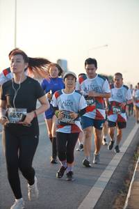 BIB: 789, 3764, 6659
                            <button type="button" onclick="openModal(6473118)" class="btn btn-primary btn-sm float-right btn-popup" data-toggle="modal" data-target=".modal-high-quality">
                        <i class="fas fa-shopping-cart"></i> Add to Cart
                    </button>
                                            <button type="button" onclick="isThisMe(6473118, true)" class="btn btn-success btn-sm float-right btn-popup btn-isme hidden" data-toggle="tooltip" data-placement="bottom" title="นี่คือรูปของคุณใช่ไหม คลิกที่นี่เพื่อเอาเข้าอัลบั้ม">
                        <i class="fas fa-plus"></i> Add to album
                    </button>
                    <button type="button" onclick="isThisMe(6473118, false)" class="btn btn-warning btn-sm float-right btn-popup btn-isnotme hidden">
                        <i class="fas fa-ban"></i> Remove from album
                    </button>