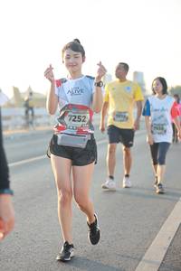 BIB: 7252, 7938
                            <button type="button" onclick="openModal(6473749)" class="btn btn-primary btn-sm float-right btn-popup" data-toggle="modal" data-target=".modal-high-quality">
                        <i class="fas fa-shopping-cart"></i> Add to Cart
                    </button>
                                            <button type="button" onclick="isThisMe(6473749, true)" class="btn btn-success btn-sm float-right btn-popup btn-isme hidden" data-toggle="tooltip" data-placement="bottom" title="นี่คือรูปของคุณใช่ไหม คลิกที่นี่เพื่อเอาเข้าอัลบั้ม">
                        <i class="fas fa-plus"></i> Add to album
                    </button>
                    <button type="button" onclick="isThisMe(6473749, false)" class="btn btn-warning btn-sm float-right btn-popup btn-isnotme hidden">
                        <i class="fas fa-ban"></i> Remove from album
                    </button>