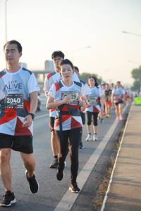 BIB: 2040
                            <button type="button" onclick="openModal(6473341)" class="btn btn-primary btn-sm float-right btn-popup" data-toggle="modal" data-target=".modal-high-quality">
                        <i class="fas fa-shopping-cart"></i> Add to Cart
                    </button>
                                            <button type="button" onclick="isThisMe(6473341, true)" class="btn btn-success btn-sm float-right btn-popup btn-isme hidden" data-toggle="tooltip" data-placement="bottom" title="นี่คือรูปของคุณใช่ไหม คลิกที่นี่เพื่อเอาเข้าอัลบั้ม">
                        <i class="fas fa-plus"></i> Add to album
                    </button>
                    <button type="button" onclick="isThisMe(6473341, false)" class="btn btn-warning btn-sm float-right btn-popup btn-isnotme hidden">
                        <i class="fas fa-ban"></i> Remove from album
                    </button>