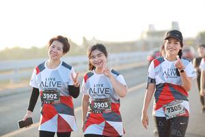 BIB: 3902, 128, 3903, 7305
                            <button type="button" onclick="openModal(6474139)" class="btn btn-primary btn-sm float-right btn-popup" data-toggle="modal" data-target=".modal-high-quality">
                        <i class="fas fa-shopping-cart"></i> Add to Cart
                    </button>
                                            <button type="button" onclick="isThisMe(6474139, true)" class="btn btn-success btn-sm float-right btn-popup btn-isme hidden" data-toggle="tooltip" data-placement="bottom" title="นี่คือรูปของคุณใช่ไหม คลิกที่นี่เพื่อเอาเข้าอัลบั้ม">
                        <i class="fas fa-plus"></i> Add to album
                    </button>
                    <button type="button" onclick="isThisMe(6474139, false)" class="btn btn-warning btn-sm float-right btn-popup btn-isnotme hidden">
                        <i class="fas fa-ban"></i> Remove from album
                    </button>