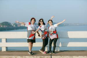 BIB: 737, 7501
                            <button type="button" onclick="openModal(6475062)" class="btn btn-primary btn-sm float-right btn-popup" data-toggle="modal" data-target=".modal-high-quality">
                        <i class="fas fa-shopping-cart"></i> Add to Cart
                    </button>
                                            <button type="button" onclick="isThisMe(6475062, true)" class="btn btn-success btn-sm float-right btn-popup btn-isme hidden" data-toggle="tooltip" data-placement="bottom" title="นี่คือรูปของคุณใช่ไหม คลิกที่นี่เพื่อเอาเข้าอัลบั้ม">
                        <i class="fas fa-plus"></i> Add to album
                    </button>
                    <button type="button" onclick="isThisMe(6475062, false)" class="btn btn-warning btn-sm float-right btn-popup btn-isnotme hidden">
                        <i class="fas fa-ban"></i> Remove from album
                    </button>