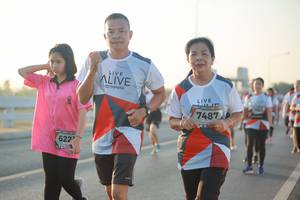 BIB: 7487, 622
                            <button type="button" onclick="openModal(6473761)" class="btn btn-primary btn-sm float-right btn-popup" data-toggle="modal" data-target=".modal-high-quality">
                        <i class="fas fa-shopping-cart"></i> Add to Cart
                    </button>
                                            <button type="button" onclick="isThisMe(6473761, true)" class="btn btn-success btn-sm float-right btn-popup btn-isme hidden" data-toggle="tooltip" data-placement="bottom" title="นี่คือรูปของคุณใช่ไหม คลิกที่นี่เพื่อเอาเข้าอัลบั้ม">
                        <i class="fas fa-plus"></i> Add to album
                    </button>
                    <button type="button" onclick="isThisMe(6473761, false)" class="btn btn-warning btn-sm float-right btn-popup btn-isnotme hidden">
                        <i class="fas fa-ban"></i> Remove from album
                    </button>