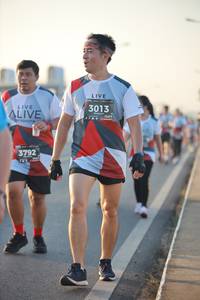 BIB: 3013, 124, 3792
                            <button type="button" onclick="openModal(6473224)" class="btn btn-primary btn-sm float-right btn-popup" data-toggle="modal" data-target=".modal-high-quality">
                        <i class="fas fa-shopping-cart"></i> Add to Cart
                    </button>
                                            <button type="button" onclick="isThisMe(6473224, true)" class="btn btn-success btn-sm float-right btn-popup btn-isme hidden" data-toggle="tooltip" data-placement="bottom" title="นี่คือรูปของคุณใช่ไหม คลิกที่นี่เพื่อเอาเข้าอัลบั้ม">
                        <i class="fas fa-plus"></i> Add to album
                    </button>
                    <button type="button" onclick="isThisMe(6473224, false)" class="btn btn-warning btn-sm float-right btn-popup btn-isnotme hidden">
                        <i class="fas fa-ban"></i> Remove from album
                    </button>