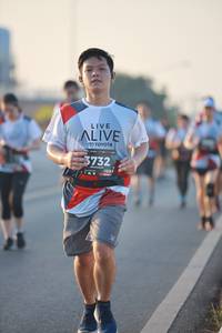 BIB: 3732, 128
                            <button type="button" onclick="openModal(6473162)" class="btn btn-primary btn-sm float-right btn-popup" data-toggle="modal" data-target=".modal-high-quality">
                        <i class="fas fa-shopping-cart"></i> Add to Cart
                    </button>
                                            <button type="button" onclick="isThisMe(6473162, true)" class="btn btn-success btn-sm float-right btn-popup btn-isme hidden" data-toggle="tooltip" data-placement="bottom" title="นี่คือรูปของคุณใช่ไหม คลิกที่นี่เพื่อเอาเข้าอัลบั้ม">
                        <i class="fas fa-plus"></i> Add to album
                    </button>
                    <button type="button" onclick="isThisMe(6473162, false)" class="btn btn-warning btn-sm float-right btn-popup btn-isnotme hidden">
                        <i class="fas fa-ban"></i> Remove from album
                    </button>