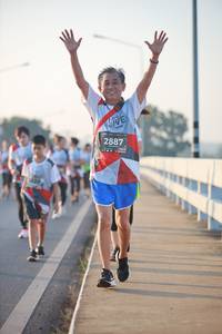 BIB: 2887
                            <button type="button" onclick="openModal(6473528)" class="btn btn-primary btn-sm float-right btn-popup" data-toggle="modal" data-target=".modal-high-quality">
                        <i class="fas fa-shopping-cart"></i> Add to Cart
                    </button>
                                            <button type="button" onclick="isThisMe(6473528, true)" class="btn btn-success btn-sm float-right btn-popup btn-isme hidden" data-toggle="tooltip" data-placement="bottom" title="นี่คือรูปของคุณใช่ไหม คลิกที่นี่เพื่อเอาเข้าอัลบั้ม">
                        <i class="fas fa-plus"></i> Add to album
                    </button>
                    <button type="button" onclick="isThisMe(6473528, false)" class="btn btn-warning btn-sm float-right btn-popup btn-isnotme hidden">
                        <i class="fas fa-ban"></i> Remove from album
                    </button>