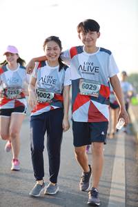 BIB: 6029, 5002, 7253
                            <button type="button" onclick="openModal(6474159)" class="btn btn-primary btn-sm float-right btn-popup" data-toggle="modal" data-target=".modal-high-quality">
                        <i class="fas fa-shopping-cart"></i> Add to Cart
                    </button>
                                            <button type="button" onclick="isThisMe(6474159, true)" class="btn btn-success btn-sm float-right btn-popup btn-isme hidden" data-toggle="tooltip" data-placement="bottom" title="นี่คือรูปของคุณใช่ไหม คลิกที่นี่เพื่อเอาเข้าอัลบั้ม">
                        <i class="fas fa-plus"></i> Add to album
                    </button>
                    <button type="button" onclick="isThisMe(6474159, false)" class="btn btn-warning btn-sm float-right btn-popup btn-isnotme hidden">
                        <i class="fas fa-ban"></i> Remove from album
                    </button>