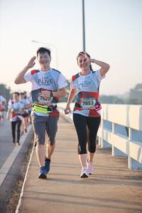 BIB: 7628, 7853
                            <button type="button" onclick="openModal(6473442)" class="btn btn-primary btn-sm float-right btn-popup" data-toggle="modal" data-target=".modal-high-quality">
                        <i class="fas fa-shopping-cart"></i> Add to Cart
                    </button>
                                            <button type="button" onclick="isThisMe(6473442, true)" class="btn btn-success btn-sm float-right btn-popup btn-isme hidden" data-toggle="tooltip" data-placement="bottom" title="นี่คือรูปของคุณใช่ไหม คลิกที่นี่เพื่อเอาเข้าอัลบั้ม">
                        <i class="fas fa-plus"></i> Add to album
                    </button>
                    <button type="button" onclick="isThisMe(6473442, false)" class="btn btn-warning btn-sm float-right btn-popup btn-isnotme hidden">
                        <i class="fas fa-ban"></i> Remove from album
                    </button>