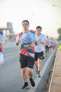 BIB: 2889
                            <button type="button" onclick="openModal(6472590)" class="btn btn-primary btn-sm float-right btn-popup" data-toggle="modal" data-target=".modal-high-quality">
                        <i class="fas fa-shopping-cart"></i> Add to Cart
                    </button>
                                            <button type="button" onclick="isThisMe(6472590, true)" class="btn btn-success btn-sm float-right btn-popup btn-isme hidden" data-toggle="tooltip" data-placement="bottom" title="นี่คือรูปของคุณใช่ไหม คลิกที่นี่เพื่อเอาเข้าอัลบั้ม">
                        <i class="fas fa-plus"></i> Add to album
                    </button>
                    <button type="button" onclick="isThisMe(6472590, false)" class="btn btn-warning btn-sm float-right btn-popup btn-isnotme hidden">
                        <i class="fas fa-ban"></i> Remove from album
                    </button>