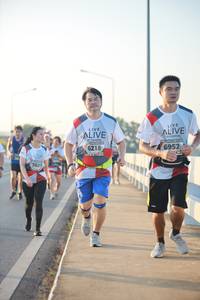 BIB: 6952, 6218, 7827
                            <button type="button" onclick="openModal(6473356)" class="btn btn-primary btn-sm float-right btn-popup" data-toggle="modal" data-target=".modal-high-quality">
                        <i class="fas fa-shopping-cart"></i> Add to Cart
                    </button>
                                            <button type="button" onclick="isThisMe(6473356, true)" class="btn btn-success btn-sm float-right btn-popup btn-isme hidden" data-toggle="tooltip" data-placement="bottom" title="นี่คือรูปของคุณใช่ไหม คลิกที่นี่เพื่อเอาเข้าอัลบั้ม">
                        <i class="fas fa-plus"></i> Add to album
                    </button>
                    <button type="button" onclick="isThisMe(6473356, false)" class="btn btn-warning btn-sm float-right btn-popup btn-isnotme hidden">
                        <i class="fas fa-ban"></i> Remove from album
                    </button>