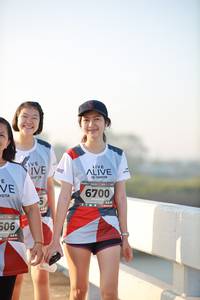 BIB: 6700, 506
                            <button type="button" onclick="openModal(6474748)" class="btn btn-primary btn-sm float-right btn-popup" data-toggle="modal" data-target=".modal-high-quality">
                        <i class="fas fa-shopping-cart"></i> Add to Cart
                    </button>
                                            <button type="button" onclick="isThisMe(6474748, true)" class="btn btn-success btn-sm float-right btn-popup btn-isme hidden" data-toggle="tooltip" data-placement="bottom" title="นี่คือรูปของคุณใช่ไหม คลิกที่นี่เพื่อเอาเข้าอัลบั้ม">
                        <i class="fas fa-plus"></i> Add to album
                    </button>
                    <button type="button" onclick="isThisMe(6474748, false)" class="btn btn-warning btn-sm float-right btn-popup btn-isnotme hidden">
                        <i class="fas fa-ban"></i> Remove from album
                    </button>