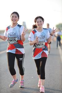 BIB: 6415, 6414
                            <button type="button" onclick="openModal(6474237)" class="btn btn-primary btn-sm float-right btn-popup" data-toggle="modal" data-target=".modal-high-quality">
                        <i class="fas fa-shopping-cart"></i> Add to Cart
                    </button>
                                            <button type="button" onclick="isThisMe(6474237, true)" class="btn btn-success btn-sm float-right btn-popup btn-isme hidden" data-toggle="tooltip" data-placement="bottom" title="นี่คือรูปของคุณใช่ไหม คลิกที่นี่เพื่อเอาเข้าอัลบั้ม">
                        <i class="fas fa-plus"></i> Add to album
                    </button>
                    <button type="button" onclick="isThisMe(6474237, false)" class="btn btn-warning btn-sm float-right btn-popup btn-isnotme hidden">
                        <i class="fas fa-ban"></i> Remove from album
                    </button>