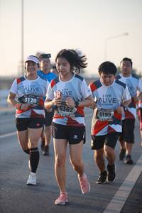 BIB: 3120, 6362, 6199
                            <button type="button" onclick="openModal(6473494)" class="btn btn-primary btn-sm float-right btn-popup" data-toggle="modal" data-target=".modal-high-quality">
                        <i class="fas fa-shopping-cart"></i> Add to Cart
                    </button>
                                            <button type="button" onclick="isThisMe(6473494, true)" class="btn btn-success btn-sm float-right btn-popup btn-isme hidden" data-toggle="tooltip" data-placement="bottom" title="นี่คือรูปของคุณใช่ไหม คลิกที่นี่เพื่อเอาเข้าอัลบั้ม">
                        <i class="fas fa-plus"></i> Add to album
                    </button>
                    <button type="button" onclick="isThisMe(6473494, false)" class="btn btn-warning btn-sm float-right btn-popup btn-isnotme hidden">
                        <i class="fas fa-ban"></i> Remove from album
                    </button>