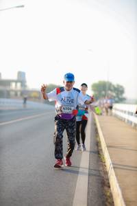 BIB: 105, 4104
                            <button type="button" onclick="openModal(6474634)" class="btn btn-primary btn-sm float-right btn-popup" data-toggle="modal" data-target=".modal-high-quality">
                        <i class="fas fa-shopping-cart"></i> Add to Cart
                    </button>
                                            <button type="button" onclick="isThisMe(6474634, true)" class="btn btn-success btn-sm float-right btn-popup btn-isme hidden" data-toggle="tooltip" data-placement="bottom" title="นี่คือรูปของคุณใช่ไหม คลิกที่นี่เพื่อเอาเข้าอัลบั้ม">
                        <i class="fas fa-plus"></i> Add to album
                    </button>
                    <button type="button" onclick="isThisMe(6474634, false)" class="btn btn-warning btn-sm float-right btn-popup btn-isnotme hidden">
                        <i class="fas fa-ban"></i> Remove from album
                    </button>