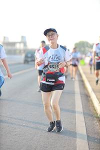 BIB: 6325
                            <button type="button" onclick="openModal(6474259)" class="btn btn-primary btn-sm float-right btn-popup" data-toggle="modal" data-target=".modal-high-quality">
                        <i class="fas fa-shopping-cart"></i> Add to Cart
                    </button>
                                            <button type="button" onclick="isThisMe(6474259, true)" class="btn btn-success btn-sm float-right btn-popup btn-isme hidden" data-toggle="tooltip" data-placement="bottom" title="นี่คือรูปของคุณใช่ไหม คลิกที่นี่เพื่อเอาเข้าอัลบั้ม">
                        <i class="fas fa-plus"></i> Add to album
                    </button>
                    <button type="button" onclick="isThisMe(6474259, false)" class="btn btn-warning btn-sm float-right btn-popup btn-isnotme hidden">
                        <i class="fas fa-ban"></i> Remove from album
                    </button>