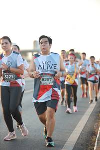 BIB: 3121, 6287
                            <button type="button" onclick="openModal(6472887)" class="btn btn-primary btn-sm float-right btn-popup" data-toggle="modal" data-target=".modal-high-quality">
                        <i class="fas fa-shopping-cart"></i> Add to Cart
                    </button>
                                            <button type="button" onclick="isThisMe(6472887, true)" class="btn btn-success btn-sm float-right btn-popup btn-isme hidden" data-toggle="tooltip" data-placement="bottom" title="นี่คือรูปของคุณใช่ไหม คลิกที่นี่เพื่อเอาเข้าอัลบั้ม">
                        <i class="fas fa-plus"></i> Add to album
                    </button>
                    <button type="button" onclick="isThisMe(6472887, false)" class="btn btn-warning btn-sm float-right btn-popup btn-isnotme hidden">
                        <i class="fas fa-ban"></i> Remove from album
                    </button>