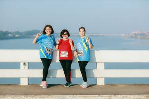 BIB: 6094, 6332, 6331
                            <button type="button" onclick="openModal(6475119)" class="btn btn-primary btn-sm float-right btn-popup" data-toggle="modal" data-target=".modal-high-quality">
                        <i class="fas fa-shopping-cart"></i> Add to Cart
                    </button>
                                            <button type="button" onclick="isThisMe(6475119, true)" class="btn btn-success btn-sm float-right btn-popup btn-isme hidden" data-toggle="tooltip" data-placement="bottom" title="นี่คือรูปของคุณใช่ไหม คลิกที่นี่เพื่อเอาเข้าอัลบั้ม">
                        <i class="fas fa-plus"></i> Add to album
                    </button>
                    <button type="button" onclick="isThisMe(6475119, false)" class="btn btn-warning btn-sm float-right btn-popup btn-isnotme hidden">
                        <i class="fas fa-ban"></i> Remove from album
                    </button>