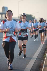 BIB: 7968, 7882
                            <button type="button" onclick="openModal(6473480)" class="btn btn-primary btn-sm float-right btn-popup" data-toggle="modal" data-target=".modal-high-quality">
                        <i class="fas fa-shopping-cart"></i> Add to Cart
                    </button>
                                            <button type="button" onclick="isThisMe(6473480, true)" class="btn btn-success btn-sm float-right btn-popup btn-isme hidden" data-toggle="tooltip" data-placement="bottom" title="นี่คือรูปของคุณใช่ไหม คลิกที่นี่เพื่อเอาเข้าอัลบั้ม">
                        <i class="fas fa-plus"></i> Add to album
                    </button>
                    <button type="button" onclick="isThisMe(6473480, false)" class="btn btn-warning btn-sm float-right btn-popup btn-isnotme hidden">
                        <i class="fas fa-ban"></i> Remove from album
                    </button>