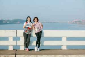 BIB: 988, 6213
                            <button type="button" onclick="openModal(6475037)" class="btn btn-primary btn-sm float-right btn-popup" data-toggle="modal" data-target=".modal-high-quality">
                        <i class="fas fa-shopping-cart"></i> Add to Cart
                    </button>
                                            <button type="button" onclick="isThisMe(6475037, true)" class="btn btn-success btn-sm float-right btn-popup btn-isme hidden" data-toggle="tooltip" data-placement="bottom" title="นี่คือรูปของคุณใช่ไหม คลิกที่นี่เพื่อเอาเข้าอัลบั้ม">
                        <i class="fas fa-plus"></i> Add to album
                    </button>
                    <button type="button" onclick="isThisMe(6475037, false)" class="btn btn-warning btn-sm float-right btn-popup btn-isnotme hidden">
                        <i class="fas fa-ban"></i> Remove from album
                    </button>