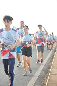 BIB: 7771, 2152, 600
                            <button type="button" onclick="openModal(6473317)" class="btn btn-primary btn-sm float-right btn-popup" data-toggle="modal" data-target=".modal-high-quality">
                        <i class="fas fa-shopping-cart"></i> Add to Cart
                    </button>
                                            <button type="button" onclick="isThisMe(6473317, true)" class="btn btn-success btn-sm float-right btn-popup btn-isme hidden" data-toggle="tooltip" data-placement="bottom" title="นี่คือรูปของคุณใช่ไหม คลิกที่นี่เพื่อเอาเข้าอัลบั้ม">
                        <i class="fas fa-plus"></i> Add to album
                    </button>
                    <button type="button" onclick="isThisMe(6473317, false)" class="btn btn-warning btn-sm float-right btn-popup btn-isnotme hidden">
                        <i class="fas fa-ban"></i> Remove from album
                    </button>