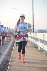 BIB: 6385
                            <button type="button" onclick="openModal(6473261)" class="btn btn-primary btn-sm float-right btn-popup" data-toggle="modal" data-target=".modal-high-quality">
                        <i class="fas fa-shopping-cart"></i> Add to Cart
                    </button>
                                            <button type="button" onclick="isThisMe(6473261, true)" class="btn btn-success btn-sm float-right btn-popup btn-isme hidden" data-toggle="tooltip" data-placement="bottom" title="นี่คือรูปของคุณใช่ไหม คลิกที่นี่เพื่อเอาเข้าอัลบั้ม">
                        <i class="fas fa-plus"></i> Add to album
                    </button>
                    <button type="button" onclick="isThisMe(6473261, false)" class="btn btn-warning btn-sm float-right btn-popup btn-isnotme hidden">
                        <i class="fas fa-ban"></i> Remove from album
                    </button>