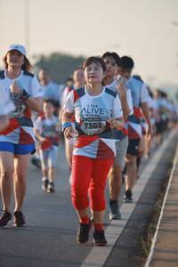 BIB: 7303
                            <button type="button" onclick="openModal(6473512)" class="btn btn-primary btn-sm float-right btn-popup" data-toggle="modal" data-target=".modal-high-quality">
                        <i class="fas fa-shopping-cart"></i> Add to Cart
                    </button>
                                            <button type="button" onclick="isThisMe(6473512, true)" class="btn btn-success btn-sm float-right btn-popup btn-isme hidden" data-toggle="tooltip" data-placement="bottom" title="นี่คือรูปของคุณใช่ไหม คลิกที่นี่เพื่อเอาเข้าอัลบั้ม">
                        <i class="fas fa-plus"></i> Add to album
                    </button>
                    <button type="button" onclick="isThisMe(6473512, false)" class="btn btn-warning btn-sm float-right btn-popup btn-isnotme hidden">
                        <i class="fas fa-ban"></i> Remove from album
                    </button>