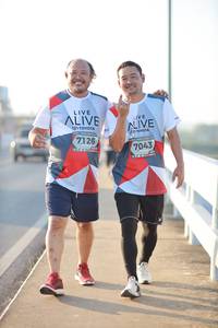 BIB: 7126, 7043
                            <button type="button" onclick="openModal(6474719)" class="btn btn-primary btn-sm float-right btn-popup" data-toggle="modal" data-target=".modal-high-quality">
                        <i class="fas fa-shopping-cart"></i> Add to Cart
                    </button>
                                            <button type="button" onclick="isThisMe(6474719, true)" class="btn btn-success btn-sm float-right btn-popup btn-isme hidden" data-toggle="tooltip" data-placement="bottom" title="นี่คือรูปของคุณใช่ไหม คลิกที่นี่เพื่อเอาเข้าอัลบั้ม">
                        <i class="fas fa-plus"></i> Add to album
                    </button>
                    <button type="button" onclick="isThisMe(6474719, false)" class="btn btn-warning btn-sm float-right btn-popup btn-isnotme hidden">
                        <i class="fas fa-ban"></i> Remove from album
                    </button>