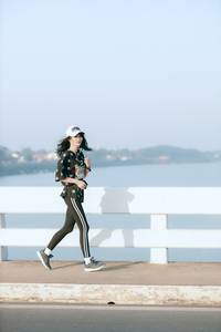 BIB: 
                            <button type="button" onclick="openModal(6474995)" class="btn btn-primary btn-sm float-right btn-popup" data-toggle="modal" data-target=".modal-high-quality">
                        <i class="fas fa-shopping-cart"></i> Add to Cart
                    </button>
                                            <button type="button" onclick="isThisMe(6474995, true)" class="btn btn-success btn-sm float-right btn-popup btn-isme hidden" data-toggle="tooltip" data-placement="bottom" title="นี่คือรูปของคุณใช่ไหม คลิกที่นี่เพื่อเอาเข้าอัลบั้ม">
                        <i class="fas fa-plus"></i> Add to album
                    </button>
                    <button type="button" onclick="isThisMe(6474995, false)" class="btn btn-warning btn-sm float-right btn-popup btn-isnotme hidden">
                        <i class="fas fa-ban"></i> Remove from album
                    </button>