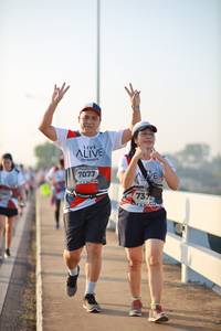 BIB: 7077, 737
                            <button type="button" onclick="openModal(6474264)" class="btn btn-primary btn-sm float-right btn-popup" data-toggle="modal" data-target=".modal-high-quality">
                        <i class="fas fa-shopping-cart"></i> Add to Cart
                    </button>
                                            <button type="button" onclick="isThisMe(6474264, true)" class="btn btn-success btn-sm float-right btn-popup btn-isme hidden" data-toggle="tooltip" data-placement="bottom" title="นี่คือรูปของคุณใช่ไหม คลิกที่นี่เพื่อเอาเข้าอัลบั้ม">
                        <i class="fas fa-plus"></i> Add to album
                    </button>
                    <button type="button" onclick="isThisMe(6474264, false)" class="btn btn-warning btn-sm float-right btn-popup btn-isnotme hidden">
                        <i class="fas fa-ban"></i> Remove from album
                    </button>