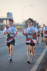 BIB: 3607, 3629
                            <button type="button" onclick="openModal(6473039)" class="btn btn-primary btn-sm float-right btn-popup" data-toggle="modal" data-target=".modal-high-quality">
                        <i class="fas fa-shopping-cart"></i> Add to Cart
                    </button>
                                            <button type="button" onclick="isThisMe(6473039, true)" class="btn btn-success btn-sm float-right btn-popup btn-isme hidden" data-toggle="tooltip" data-placement="bottom" title="นี่คือรูปของคุณใช่ไหม คลิกที่นี่เพื่อเอาเข้าอัลบั้ม">
                        <i class="fas fa-plus"></i> Add to album
                    </button>
                    <button type="button" onclick="isThisMe(6473039, false)" class="btn btn-warning btn-sm float-right btn-popup btn-isnotme hidden">
                        <i class="fas fa-ban"></i> Remove from album
                    </button>