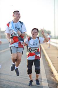 BIB: 6390
                            <button type="button" onclick="openModal(6474423)" class="btn btn-primary btn-sm float-right btn-popup" data-toggle="modal" data-target=".modal-high-quality">
                        <i class="fas fa-shopping-cart"></i> Add to Cart
                    </button>
                                            <button type="button" onclick="isThisMe(6474423, true)" class="btn btn-success btn-sm float-right btn-popup btn-isme hidden" data-toggle="tooltip" data-placement="bottom" title="นี่คือรูปของคุณใช่ไหม คลิกที่นี่เพื่อเอาเข้าอัลบั้ม">
                        <i class="fas fa-plus"></i> Add to album
                    </button>
                    <button type="button" onclick="isThisMe(6474423, false)" class="btn btn-warning btn-sm float-right btn-popup btn-isnotme hidden">
                        <i class="fas fa-ban"></i> Remove from album
                    </button>