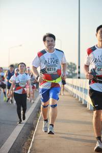 BIB: 6218, 7827
                            <button type="button" onclick="openModal(6473363)" class="btn btn-primary btn-sm float-right btn-popup" data-toggle="modal" data-target=".modal-high-quality">
                        <i class="fas fa-shopping-cart"></i> Add to Cart
                    </button>
                                            <button type="button" onclick="isThisMe(6473363, true)" class="btn btn-success btn-sm float-right btn-popup btn-isme hidden" data-toggle="tooltip" data-placement="bottom" title="นี่คือรูปของคุณใช่ไหม คลิกที่นี่เพื่อเอาเข้าอัลบั้ม">
                        <i class="fas fa-plus"></i> Add to album
                    </button>
                    <button type="button" onclick="isThisMe(6473363, false)" class="btn btn-warning btn-sm float-right btn-popup btn-isnotme hidden">
                        <i class="fas fa-ban"></i> Remove from album
                    </button>