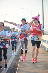 BIB: 201, 6540, 8003, 731
                            <button type="button" onclick="openModal(6472880)" class="btn btn-primary btn-sm float-right btn-popup" data-toggle="modal" data-target=".modal-high-quality">
                        <i class="fas fa-shopping-cart"></i> Add to Cart
                    </button>
                                            <button type="button" onclick="isThisMe(6472880, true)" class="btn btn-success btn-sm float-right btn-popup btn-isme hidden" data-toggle="tooltip" data-placement="bottom" title="นี่คือรูปของคุณใช่ไหม คลิกที่นี่เพื่อเอาเข้าอัลบั้ม">
                        <i class="fas fa-plus"></i> Add to album
                    </button>
                    <button type="button" onclick="isThisMe(6472880, false)" class="btn btn-warning btn-sm float-right btn-popup btn-isnotme hidden">
                        <i class="fas fa-ban"></i> Remove from album
                    </button>