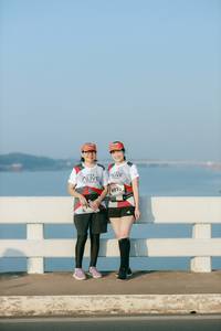 BIB: 697
                            <button type="button" onclick="openModal(6475109)" class="btn btn-primary btn-sm float-right btn-popup" data-toggle="modal" data-target=".modal-high-quality">
                        <i class="fas fa-shopping-cart"></i> Add to Cart
                    </button>
                                            <button type="button" onclick="isThisMe(6475109, true)" class="btn btn-success btn-sm float-right btn-popup btn-isme hidden" data-toggle="tooltip" data-placement="bottom" title="นี่คือรูปของคุณใช่ไหม คลิกที่นี่เพื่อเอาเข้าอัลบั้ม">
                        <i class="fas fa-plus"></i> Add to album
                    </button>
                    <button type="button" onclick="isThisMe(6475109, false)" class="btn btn-warning btn-sm float-right btn-popup btn-isnotme hidden">
                        <i class="fas fa-ban"></i> Remove from album
                    </button>