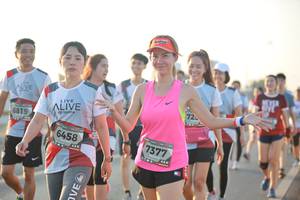 BIB: 6819, 6458, 7377
                            <button type="button" onclick="openModal(6473850)" class="btn btn-primary btn-sm float-right btn-popup" data-toggle="modal" data-target=".modal-high-quality">
                        <i class="fas fa-shopping-cart"></i> Add to Cart
                    </button>
                                            <button type="button" onclick="isThisMe(6473850, true)" class="btn btn-success btn-sm float-right btn-popup btn-isme hidden" data-toggle="tooltip" data-placement="bottom" title="นี่คือรูปของคุณใช่ไหม คลิกที่นี่เพื่อเอาเข้าอัลบั้ม">
                        <i class="fas fa-plus"></i> Add to album
                    </button>
                    <button type="button" onclick="isThisMe(6473850, false)" class="btn btn-warning btn-sm float-right btn-popup btn-isnotme hidden">
                        <i class="fas fa-ban"></i> Remove from album
                    </button>