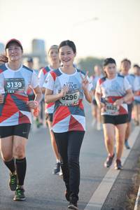 BIB: 3139, 0296, 6323
                            <button type="button" onclick="openModal(6473451)" class="btn btn-primary btn-sm float-right btn-popup" data-toggle="modal" data-target=".modal-high-quality">
                        <i class="fas fa-shopping-cart"></i> Add to Cart
                    </button>
                                            <button type="button" onclick="isThisMe(6473451, true)" class="btn btn-success btn-sm float-right btn-popup btn-isme hidden" data-toggle="tooltip" data-placement="bottom" title="นี่คือรูปของคุณใช่ไหม คลิกที่นี่เพื่อเอาเข้าอัลบั้ม">
                        <i class="fas fa-plus"></i> Add to album
                    </button>
                    <button type="button" onclick="isThisMe(6473451, false)" class="btn btn-warning btn-sm float-right btn-popup btn-isnotme hidden">
                        <i class="fas fa-ban"></i> Remove from album
                    </button>