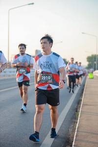 BIB: 3704, 2910
                            <button type="button" onclick="openModal(6472581)" class="btn btn-primary btn-sm float-right btn-popup" data-toggle="modal" data-target=".modal-high-quality">
                        <i class="fas fa-shopping-cart"></i> Add to Cart
                    </button>
                                            <button type="button" onclick="isThisMe(6472581, true)" class="btn btn-success btn-sm float-right btn-popup btn-isme hidden" data-toggle="tooltip" data-placement="bottom" title="นี่คือรูปของคุณใช่ไหม คลิกที่นี่เพื่อเอาเข้าอัลบั้ม">
                        <i class="fas fa-plus"></i> Add to album
                    </button>
                    <button type="button" onclick="isThisMe(6472581, false)" class="btn btn-warning btn-sm float-right btn-popup btn-isnotme hidden">
                        <i class="fas fa-ban"></i> Remove from album
                    </button>