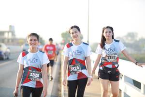 BIB: 7382, 3824, 3825
                            <button type="button" onclick="openModal(6474304)" class="btn btn-primary btn-sm float-right btn-popup" data-toggle="modal" data-target=".modal-high-quality">
                        <i class="fas fa-shopping-cart"></i> Add to Cart
                    </button>
                                            <button type="button" onclick="isThisMe(6474304, true)" class="btn btn-success btn-sm float-right btn-popup btn-isme hidden" data-toggle="tooltip" data-placement="bottom" title="นี่คือรูปของคุณใช่ไหม คลิกที่นี่เพื่อเอาเข้าอัลบั้ม">
                        <i class="fas fa-plus"></i> Add to album
                    </button>
                    <button type="button" onclick="isThisMe(6474304, false)" class="btn btn-warning btn-sm float-right btn-popup btn-isnotme hidden">
                        <i class="fas fa-ban"></i> Remove from album
                    </button>