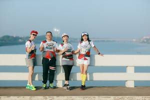 BIB: 6247, 7899
                            <button type="button" onclick="openModal(6475070)" class="btn btn-primary btn-sm float-right btn-popup" data-toggle="modal" data-target=".modal-high-quality">
                        <i class="fas fa-shopping-cart"></i> Add to Cart
                    </button>
                                            <button type="button" onclick="isThisMe(6475070, true)" class="btn btn-success btn-sm float-right btn-popup btn-isme hidden" data-toggle="tooltip" data-placement="bottom" title="นี่คือรูปของคุณใช่ไหม คลิกที่นี่เพื่อเอาเข้าอัลบั้ม">
                        <i class="fas fa-plus"></i> Add to album
                    </button>
                    <button type="button" onclick="isThisMe(6475070, false)" class="btn btn-warning btn-sm float-right btn-popup btn-isnotme hidden">
                        <i class="fas fa-ban"></i> Remove from album
                    </button>