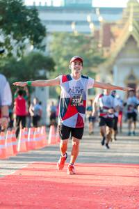 BIB: 270, 3757
                            <button type="button" onclick="openModal(6556838)" class="btn btn-primary btn-sm float-right btn-popup" data-toggle="modal" data-target=".modal-high-quality">
                        <i class="fas fa-shopping-cart"></i> Add to Cart
                    </button>
                                            <button type="button" onclick="isThisMe(6556838, true)" class="btn btn-success btn-sm float-right btn-popup btn-isme hidden" data-toggle="tooltip" data-placement="bottom" title="นี่คือรูปของคุณใช่ไหม คลิกที่นี่เพื่อเอาเข้าอัลบั้ม">
                        <i class="fas fa-plus"></i> Add to album
                    </button>
                    <button type="button" onclick="isThisMe(6556838, false)" class="btn btn-warning btn-sm float-right btn-popup btn-isnotme hidden">
                        <i class="fas fa-ban"></i> Remove from album
                    </button>