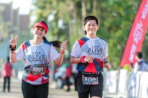 BIB: 3901, 3755
                            <button type="button" onclick="openModal(6561825)" class="btn btn-primary btn-sm float-right btn-popup" data-toggle="modal" data-target=".modal-high-quality">
                        <i class="fas fa-shopping-cart"></i> Add to Cart
                    </button>
                                            <button type="button" onclick="isThisMe(6561825, true)" class="btn btn-success btn-sm float-right btn-popup btn-isme hidden" data-toggle="tooltip" data-placement="bottom" title="นี่คือรูปของคุณใช่ไหม คลิกที่นี่เพื่อเอาเข้าอัลบั้ม">
                        <i class="fas fa-plus"></i> Add to album
                    </button>
                    <button type="button" onclick="isThisMe(6561825, false)" class="btn btn-warning btn-sm float-right btn-popup btn-isnotme hidden">
                        <i class="fas fa-ban"></i> Remove from album
                    </button>